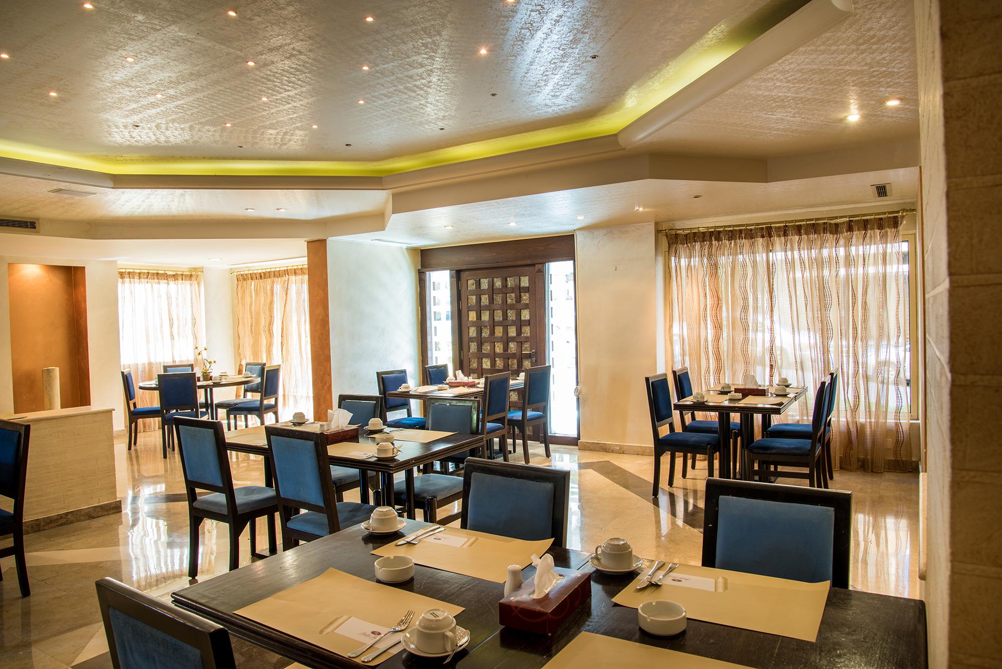 Bella Riva Hotel Beirut Esterno foto