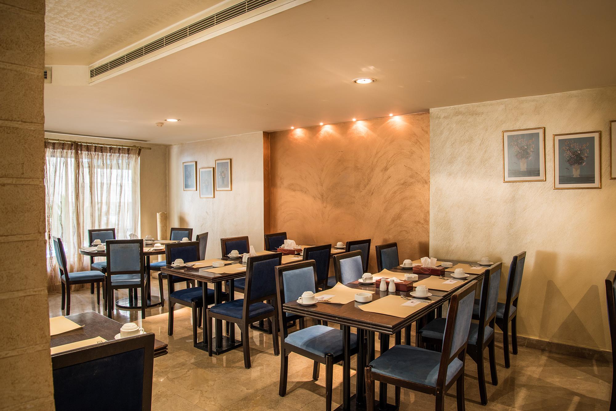 Bella Riva Hotel Beirut Esterno foto