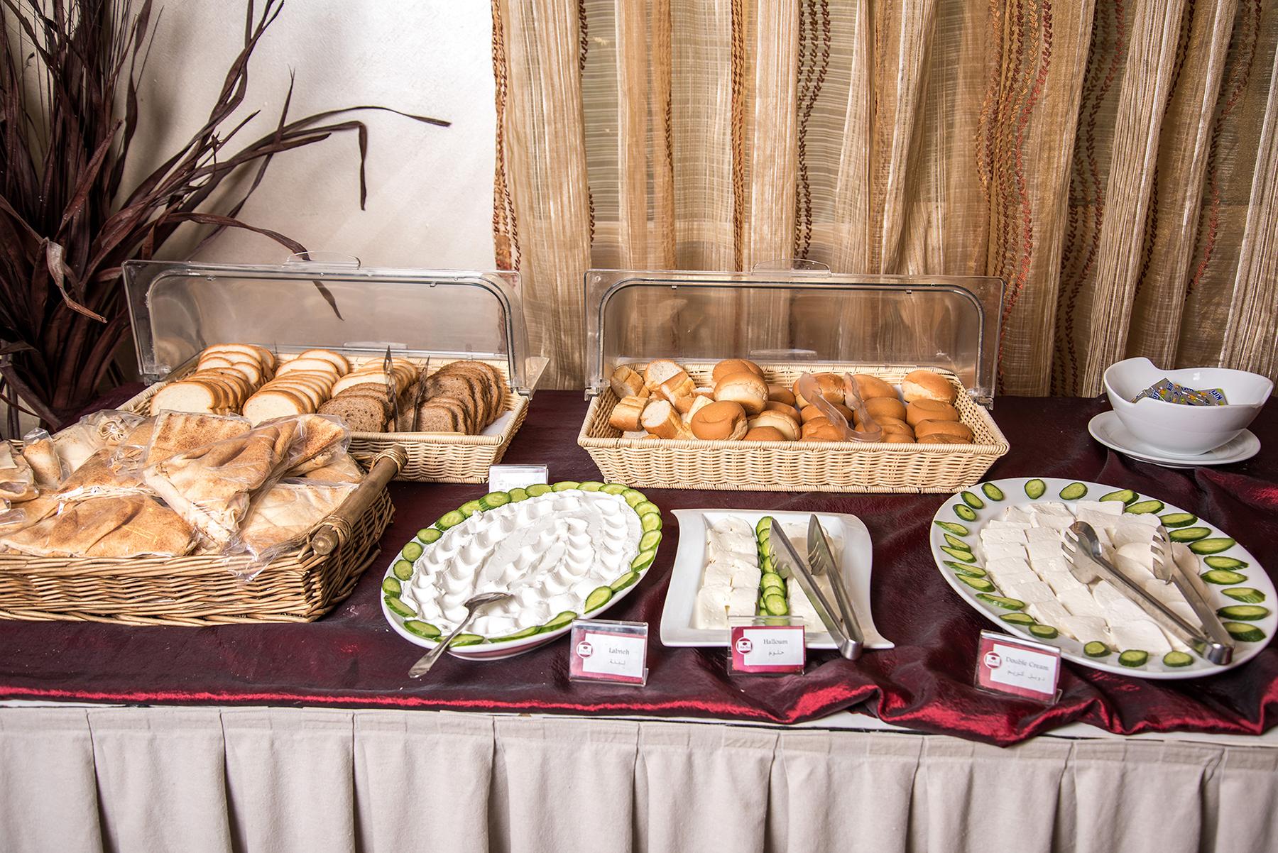 Bella Riva Hotel Beirut Esterno foto