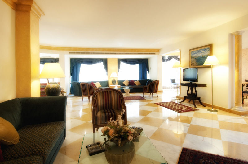 Bella Riva Hotel Beirut Esterno foto