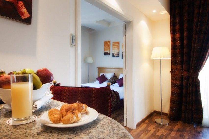 Bella Riva Hotel Beirut Esterno foto