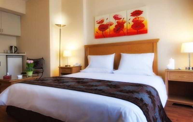 Bella Riva Hotel Beirut Esterno foto