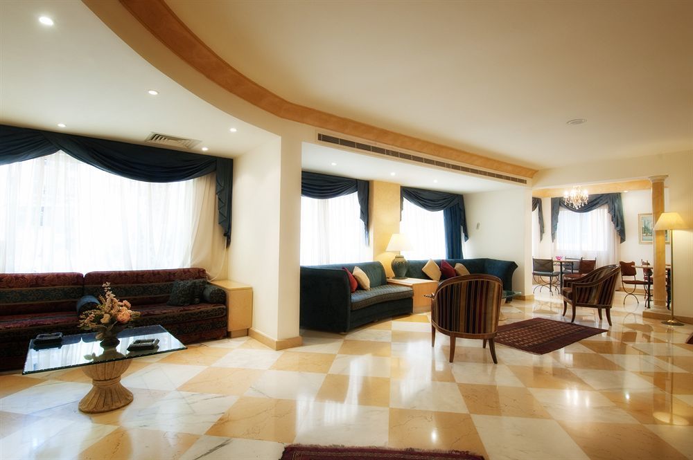 Bella Riva Hotel Beirut Esterno foto