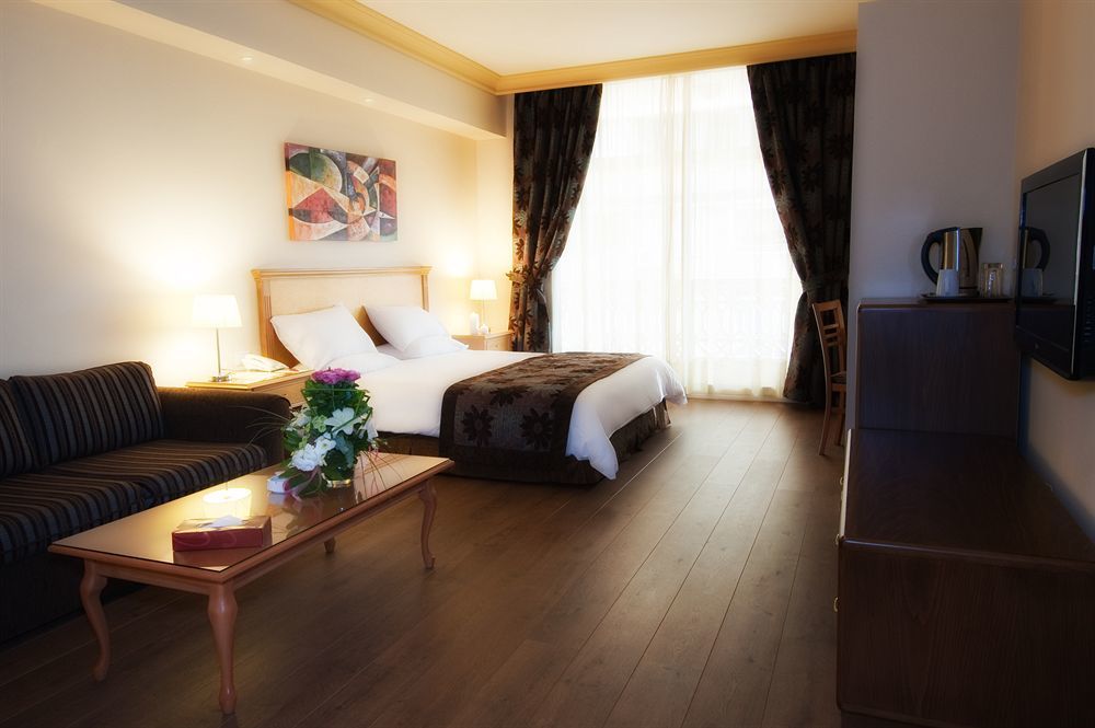 Bella Riva Hotel Beirut Esterno foto